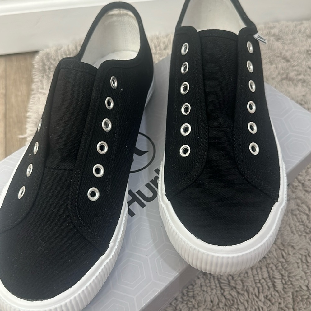 Hurley slip on sneakers